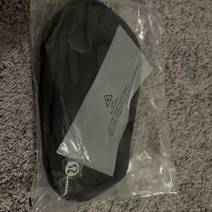 Lululemon Everywhere Belt Bag Black Crossbody Brand New